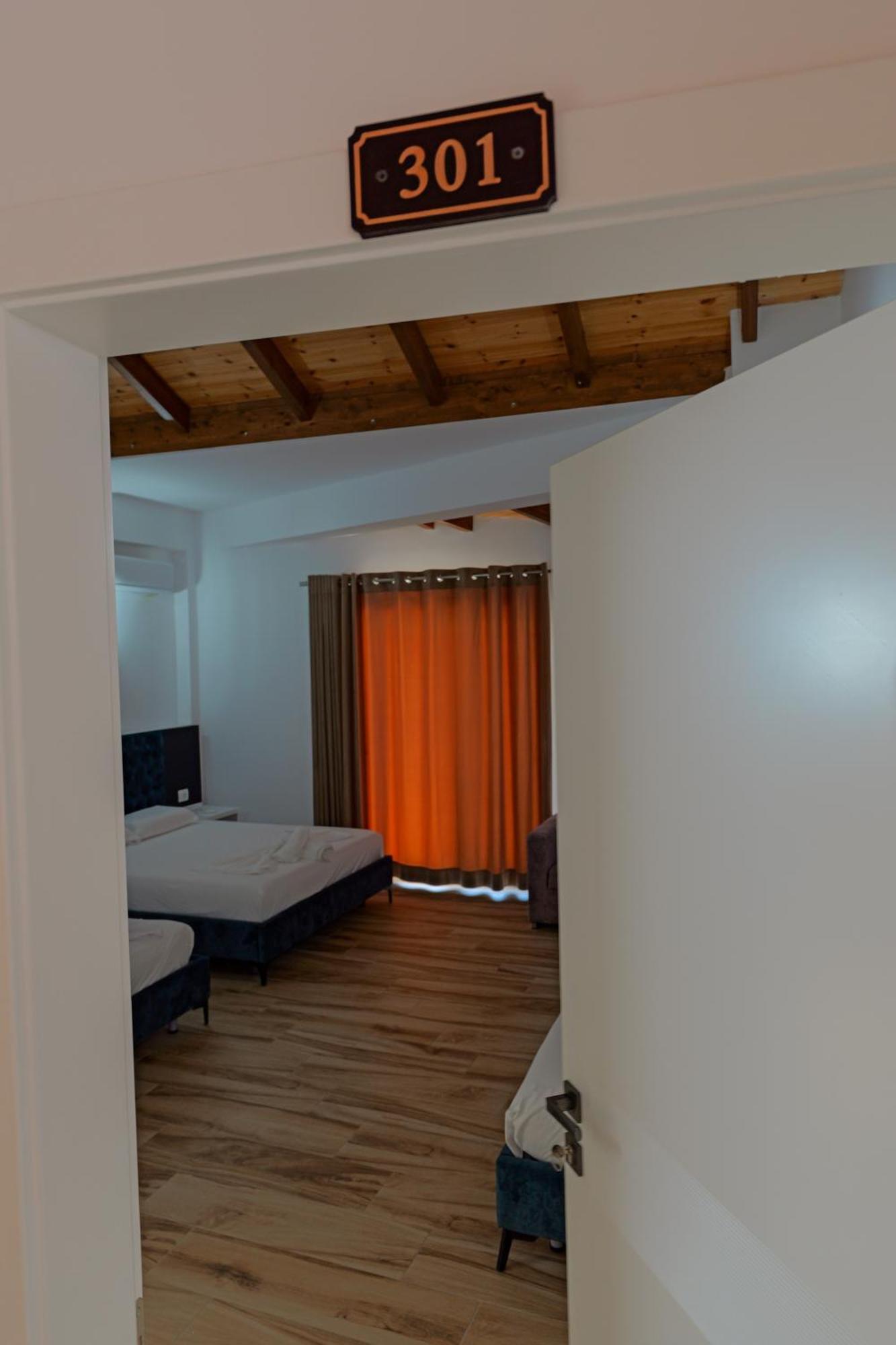 Take Hotel 3*
